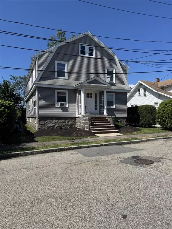 Quincy, MA 02170,74 Chapman St. #3