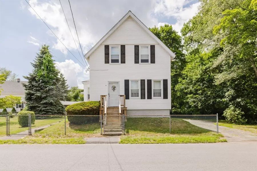 4 Chase Street, Taunton, MA 02780