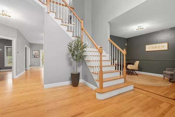 Southampton, MA 01073,369 College Highway
