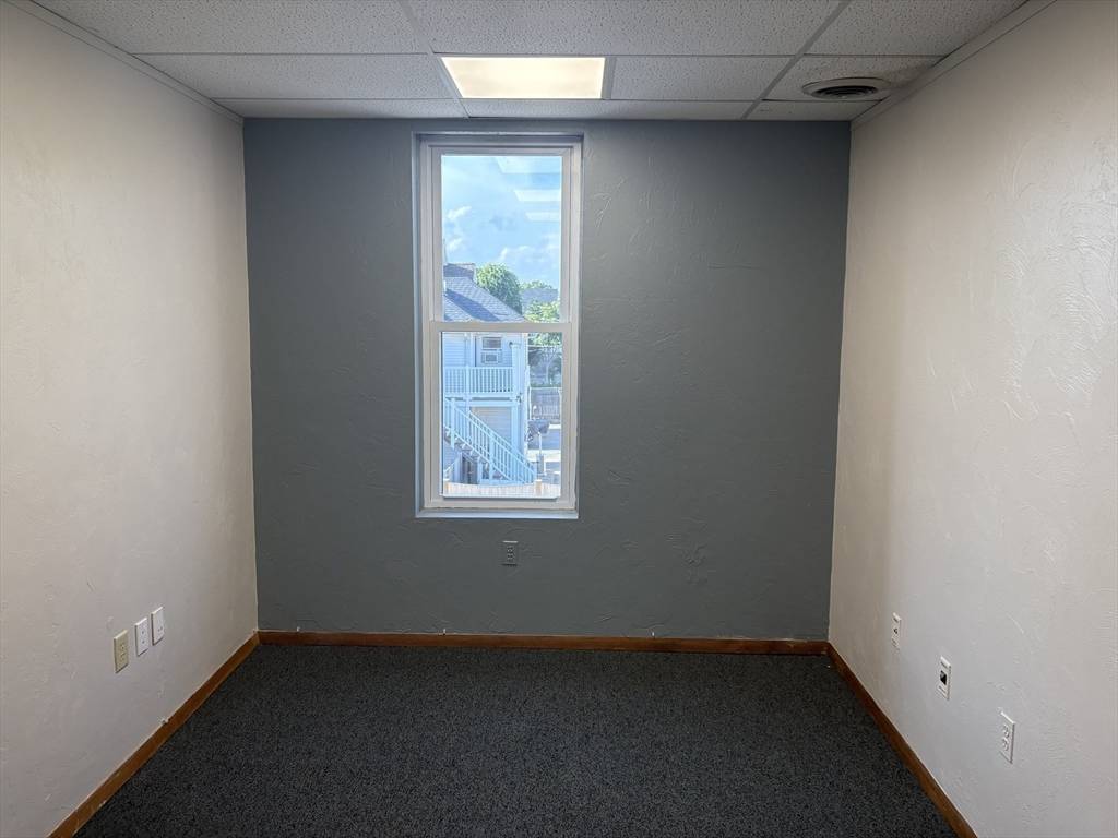 Needham, MA 02494,280 Hillside Ave #6