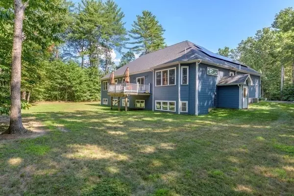 Whately, MA 01373,7 Grey Oak Ln