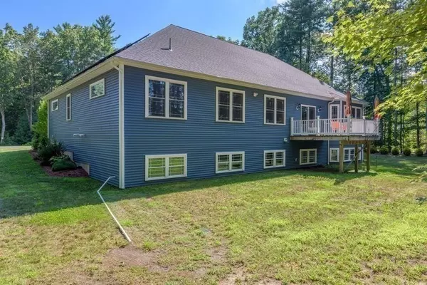Whately, MA 01373,7 Grey Oak Ln