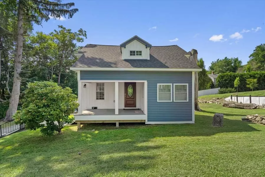 9 Newburn Rd, Worcester, MA 01602