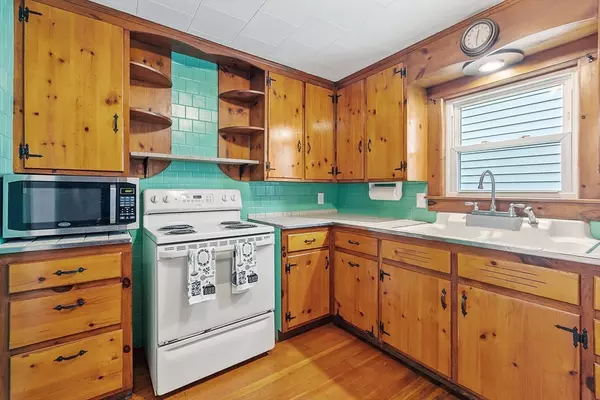 Athol, MA 01331,605 Chestnut Street