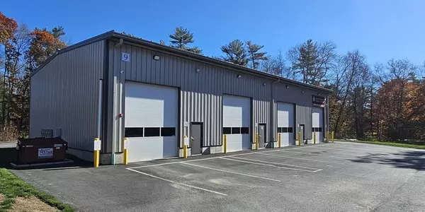 Middleboro, MA 02346,9 Old Wood Street #E