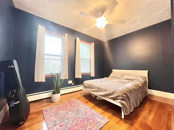 Medford, MA 02155,34 Pleasant Street #1