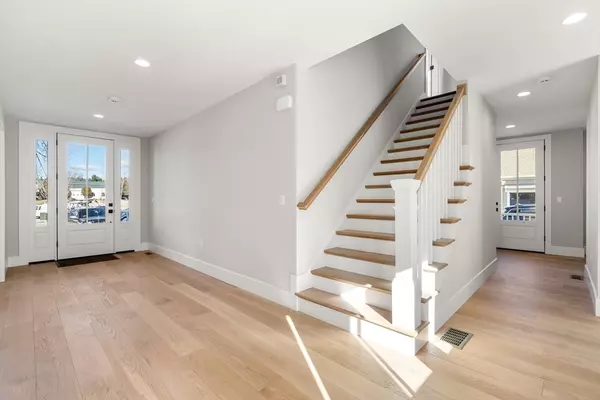 Framingham, MA 01701,1060 Grove Street #43