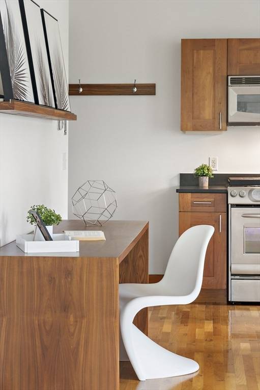 432 Norfolk Street #3B, Somerville, MA 02143