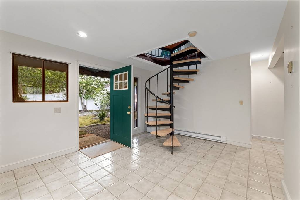 Gloucester, MA 01930,150 Hesperus Avenue