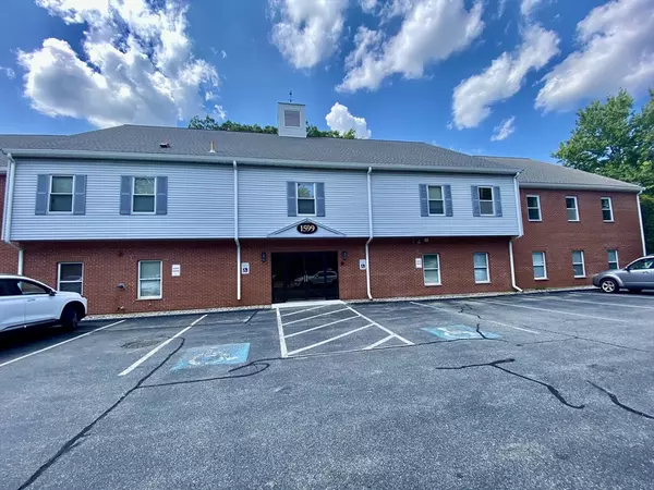 1599 Washington St #2A-9, Braintree, MA 02184