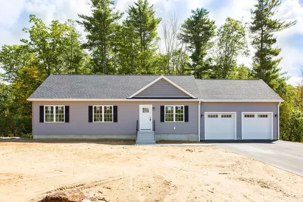 8 Foster Rd, West Brookfield, MA 01585