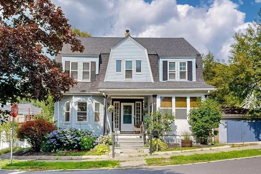 4 Circuit, Winthrop, MA 02152