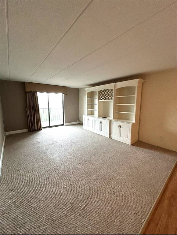 Quincy, MA 02171,165 Quincy Shore Dr #C
