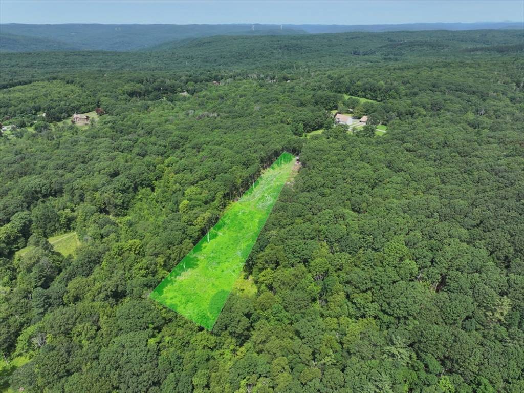Montgomery, MA 01085,00 Mountain Acres Rd