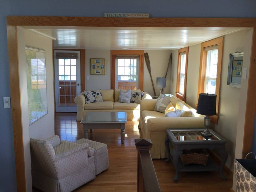 Newbury, MA 01951,9 16th Street #WINTER