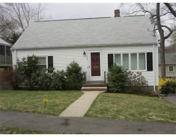 109 Robbins Rd, Arlington, MA 02476