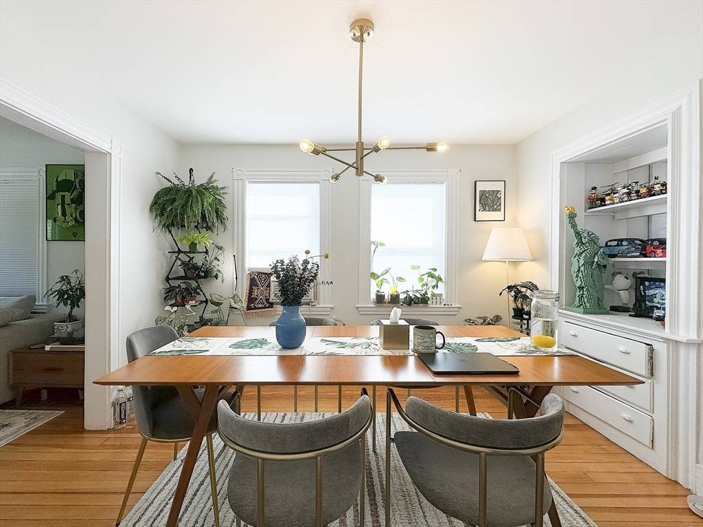 Lexington, MA 02421,27 Shirley St #27