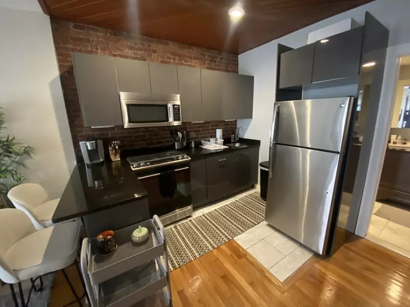 210 Hemenway Street #2A, Boston, MA 02115