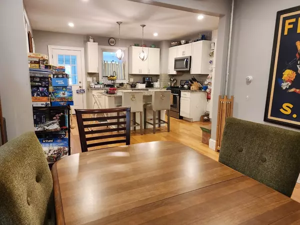 Belmont, MA 02478,23-25 Baker St #25