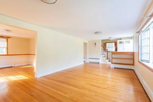 Lexington, MA 02421,5 Freemont St