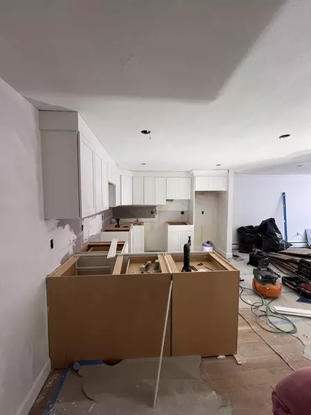 197 Kent St #34, Brookline, MA 02446