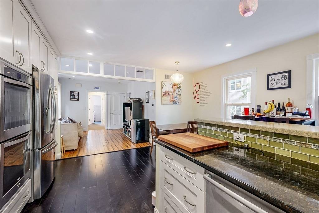 Somerville, MA 02143,12 Buckingham Street