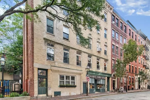 Boston, MA 02114,58 Myrtle St #2