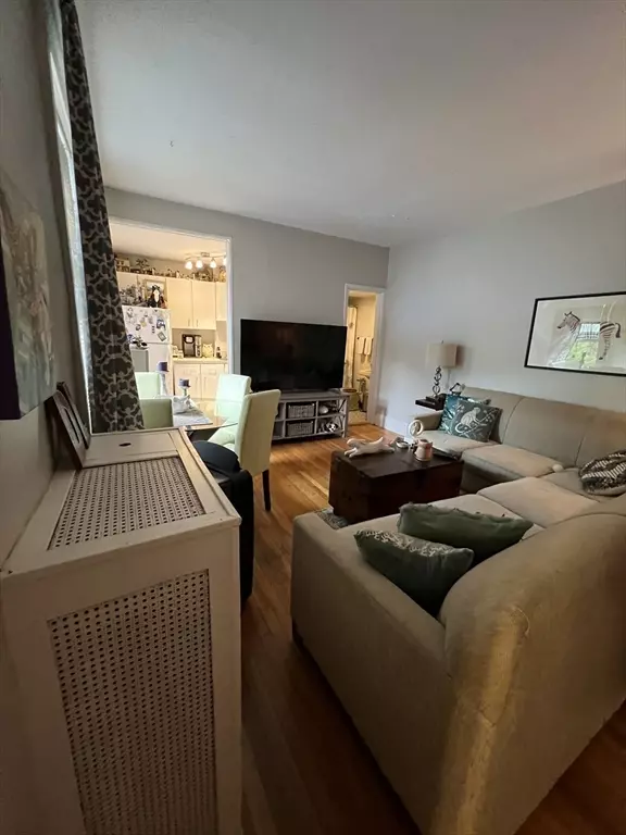 120 Sutherland Rd #4, Boston, MA 02135