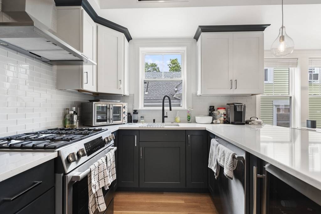 Boston, MA 02122,10 Hallet #2