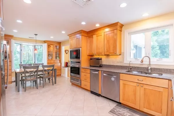 Natick, MA 01760,83 Pine St