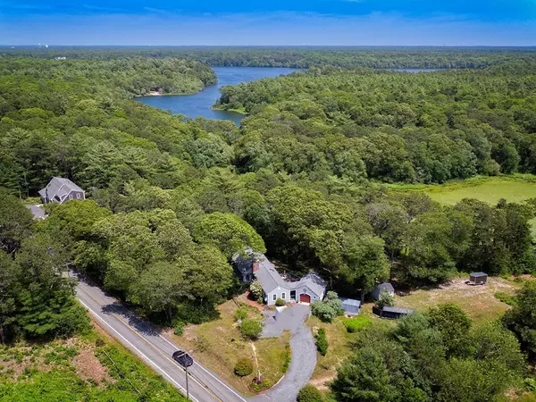 Falmouth, MA 02536,339 Hatchville Road