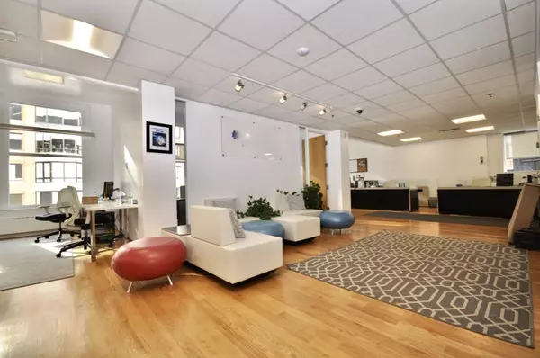 Boston, MA 02116,376 Boylston #501
