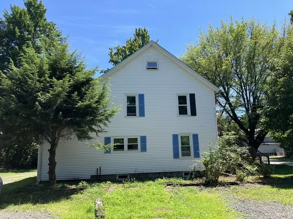 Southwick, MA 01077,148 Point Grove Rd
