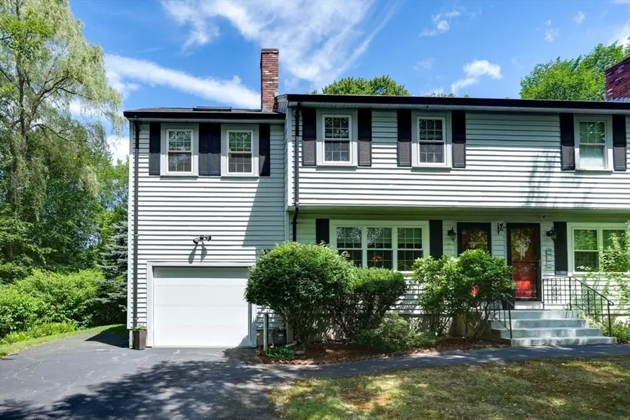 17 Evergreen Street #A, Medway, MA 02053