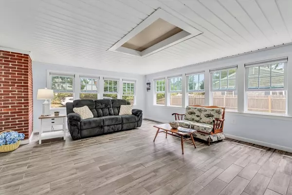 Yarmouth, MA 02664,57 Buckwood Dr