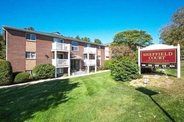 616 Boston Post Rd E #17, Marlborough, MA 01752