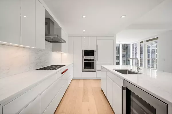 Boston, MA 02210,150 Seaport Blvd #10B