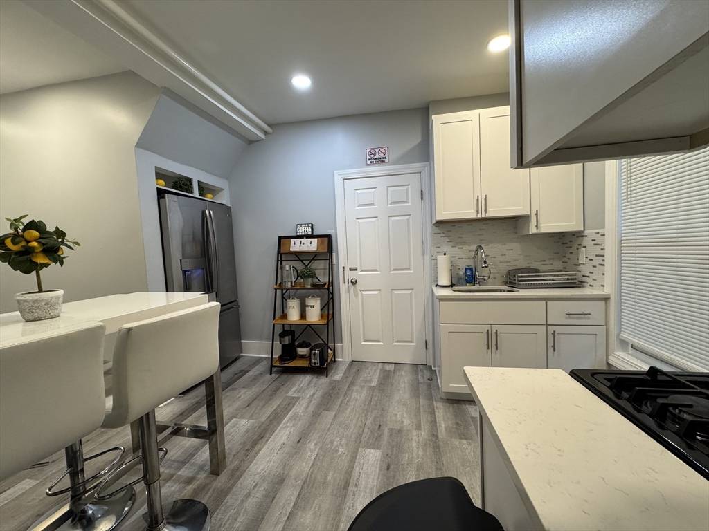 302 Copeland #302, Quincy, MA 02169