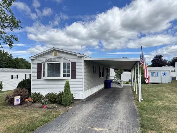 7 Minuteman Road, Taunton, MA 02780