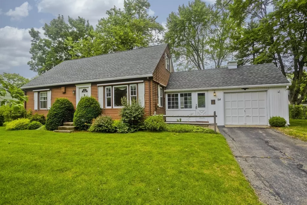 Springfield, MA 01129,54 Mohawk Dr