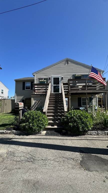 34 Brookline Ave Winter, Hull, MA 02045