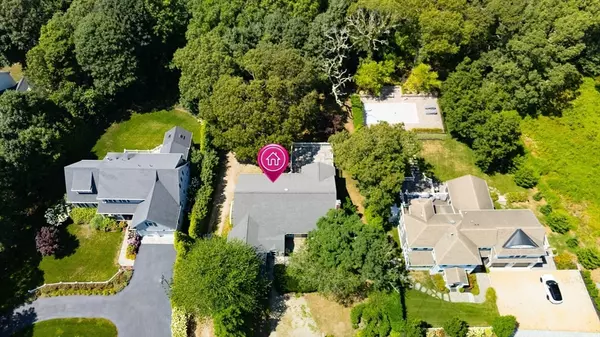 Barnstable, MA 02655,89 Swift Ave