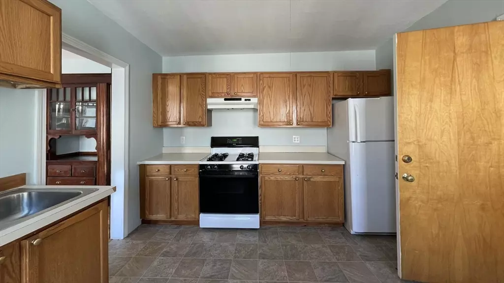257 Belgrade #3, Boston, MA 02131