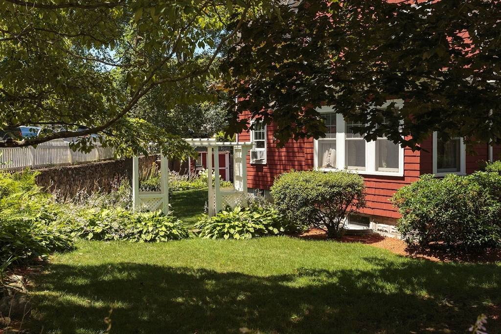 Winchester, MA 01890,70 Woodside Road