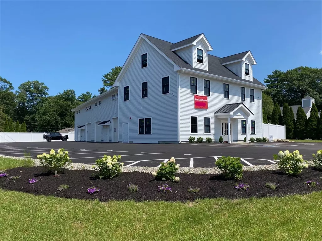 Cohasset, MA 02025,808 Chief Justice Cushing Hwy #2