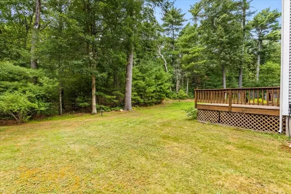 Carver, MA 02330,13 Thatcher St