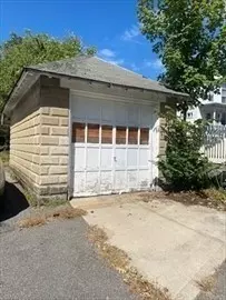 Ware, MA 01082,7 Pleasant Street
