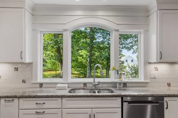 Ayer, MA 01432,33 Highand Avenue