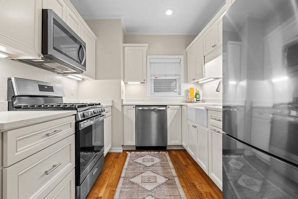 436 West 2nd St. #1, Boston, MA 02127