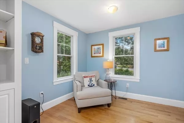 Hingham, MA 02043,15 Lewis Court